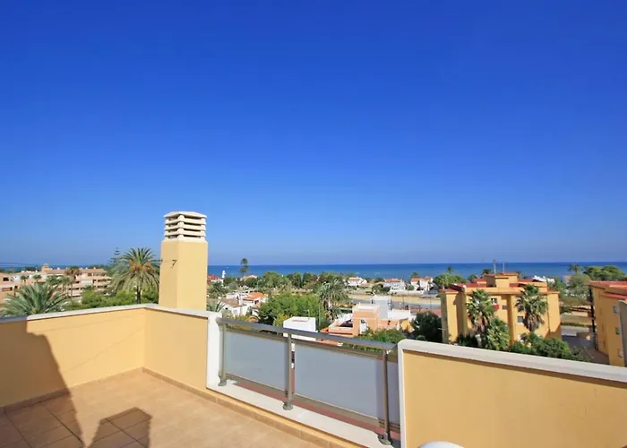 Apartman Carrer Salpa Diii Atico, 3 Dormitorios, By Bookindenia *