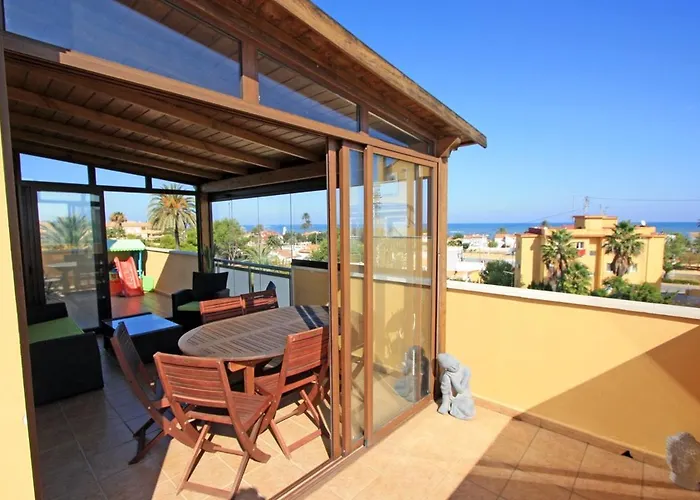 Carrer Salpa Diii Atico, 3 Dormitorios, By Bookindenia *