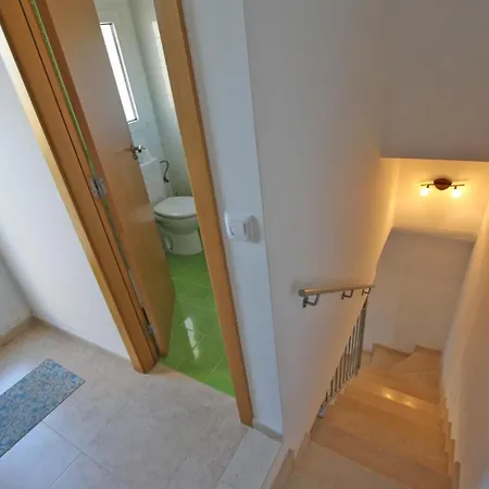 Appartement Carrer Salpa Diii Atico, 3 Dormitorios, By Bookindenia *